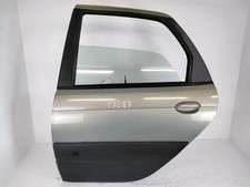 Portiera posteriore sinistra usato Portiera posteriore sinistra usato  Italia