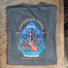 Camiseta Longboard House Surf Shop Adulto L Dupla Face Polvo Farol Tempestade comprar usado  Enviando para Brazil