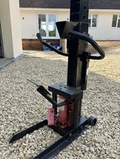 Foot operated hydraulic for sale  SALISBURY