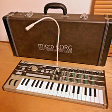 Korg microkorg sintetizzatore usato  Spedire a Italy