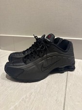 Tênis Nike Shox R4 Preto Slim Fit Usado, Sem Danos, Tamanho 【especifique】 comprar usado Tênis Nike Shox R4 Preto Slim Fit Usado, Sem Danos, Tamanho 【especifique】 comprar usado  Enviando para Brazil