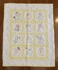 Colcha de bebê bordada vintage costurada à mão painéis de gato 39x48 amarelo floral LEIA comprar usado Colcha de bebê bordada vintage costurada à mão painéis de gato 39x48 amarelo floral LEIA comprar usado  Enviando para Brazil