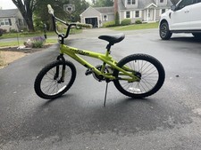 Raleigh redux youth for sale  Hampton