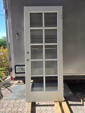 Two used 32in for sale  Summerland Key
