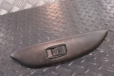 Toyota yaris 1.0 usato  Roma