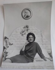 Carmen Sevilla - Photographie Originale comprar usado Carmen Sevilla - Photographie Originale comprar usado  Enviando para Brazil