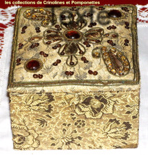 Boite bijoux brocart d'occasion  Cosne-Cours-sur-Loire