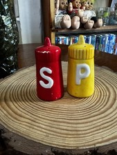 Salt pepper shakers for sale Salt pepper shakers for sale  Guadalupe