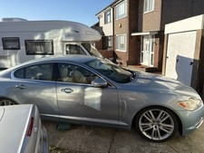 Jaguar porfolio 2009 for sale  WALTHAM CROSS