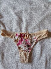 Tanga tezenis beige usato  Torino