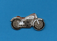 Pin lapel pin d'occasion  Lille-