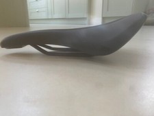 Fizik saddle tempo for sale  FAREHAM