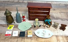 Conjunto de móveis em miniatura para casa de bonecas com ursos de brinquedo livros prato decorativo e muito mais comprar usado  Enviando para Brazil