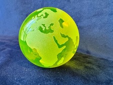 Vaselina de vidro de urânio mapa do mundo esfera jateada de areia brilha verde tcheco amarelo comprar usado  Enviando para Brazil