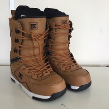 Mutiny mens snowboard for sale  DERBY