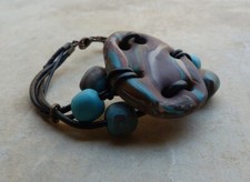 Bracelet cordon cuir d'occasion  Villeneuve-lès-Maguelone