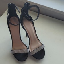 Wild diva women for sale  Springville