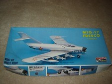 Kit de modelo vintage Minicraft 1083 MIG-17 caixa fresca aberta kit em escala 1/72 lacrado de fábrica comprar usado  Enviando para Brazil