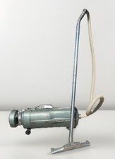 Aspirador de pó vintage Electrolux canister modelo E funcionando mais mangueira e alça comprar usado  Enviando para Brazil