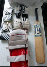 Cricket bundle include for sale  SHEFFIELD