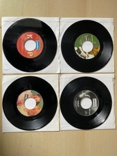 Oasis singles wonderwall for sale  CHORLEY