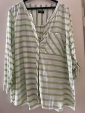 Bluse grün weiß gebraucht kaufen  Ettlingen