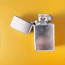 accendini zippo slim usato accendini zippo slim usato Milano