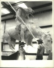 1970 Press Photo modelo de gesso no National Cowboy Hall of Fame Oklahoma City, OK, usado comprar usado  Enviando para Brazil