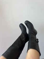 Botas altas de couro italiano Miu Miu pretas 38,5/8 EUA Vero Cuoio sola Opti zíper, usado comprar usado  Enviando para Brazil