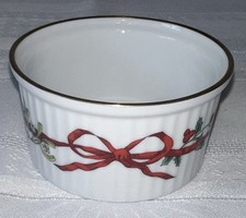 royal worcester holly ribbons for sale royal worcester holly ribbons for sale Deland