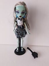 Monster high poupée d'occasion  Pommeuse