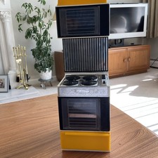 Sindy kitchen cooker for sale  PONTEFRACT