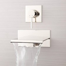 Wall mount single for sale  Rogers