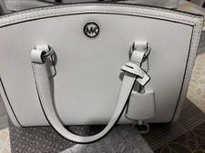 Borsa con manici usato  Bari