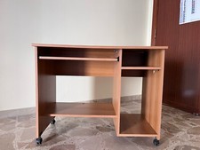 scrivania pc ruote usato scrivania pc ruote usato Tusa