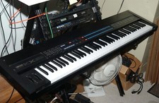 Yamaha kx88 midi for sale  Pearce