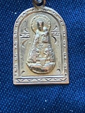 Medaille religieuse jaune d'occasion  Carantec