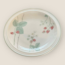 Wedgwood Laska malinowa 2x talerze obiadowe 10,5 cala kształt szterling doskonały na sprzedaż  Wysyłka do Poland
