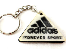 Adidas logo plastic d'occasion  Expédié en Belgium