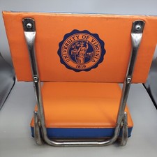 Usado, Cadeira vintage University of Virginia Stadium assento de metal UVA laranja e azul comprar usado  Enviando para Brazil