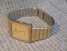 Orologio quarzo rétro usato  Arluno