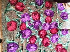 Emanuel ungaro châle d'occasion Emanuel ungaro châle d'occasion  Les Pieux