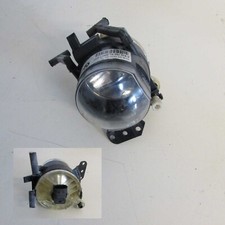 Fanale fendinebbia anteriore usato Fanale fendinebbia anteriore usato  Italia