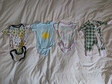 Lote de pijamas Baby Clothes Coco Moon Hawaii (4x roupas) comprar usado  Enviando para Brazil