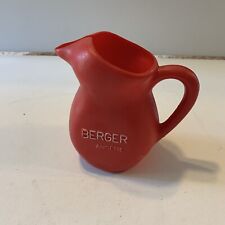 Carafe plastique rouge d'occasion  Donnemarie-Dontilly