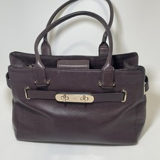 Bolsa satchel Coach feminina Swagger Carryall couro pebble marrom sangue de boi comprar usado  Enviando para Brazil