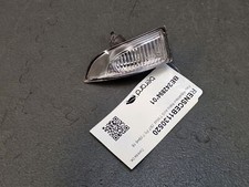 Répetiteur clignotant gauche d'occasion Répetiteur clignotant gauche d'occasion  Velaux