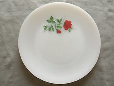 Plat rond arcopal d'occasion Plat rond arcopal d'occasion  Airvault