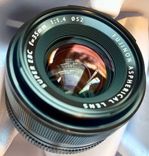 Fujifilm 35mm 1.4 usato  Cesena