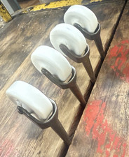 4 rodas antigas de porcelana e ferro fundido 1,75"D 4,75"H para móveis comprar usado  Enviando para Brazil